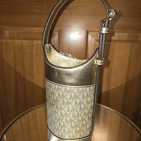 NWOT Michael Kors Leather Wine Holder - Picture 5 of 6